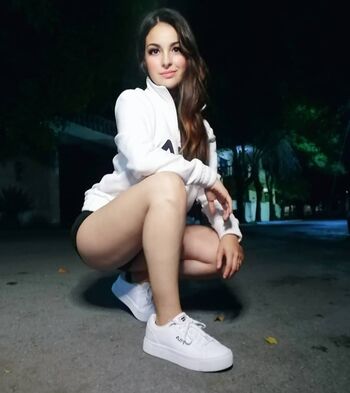 Full leaked Ale valencia page private onlyfans photo