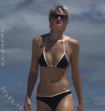 Full leaked Aleandrafrerk private photo