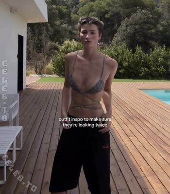 Full leaked Aleandrafrerk private photo
