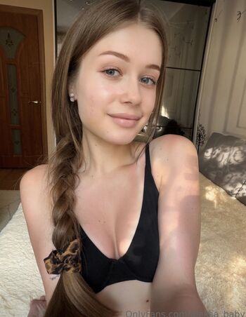 Full leaked Aleksa baby private photo