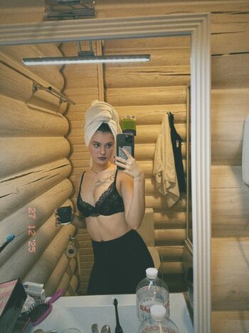 Full leaked Aleksa ndria page private onlyfans photo