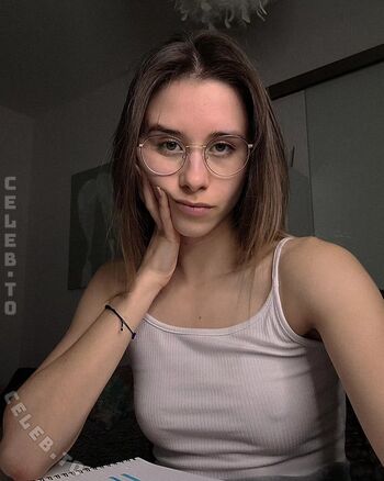Full leaked Aleksandrasdance private photo