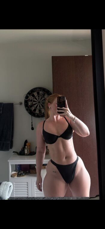 Full leaked Alenawithit private photo