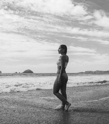 Full leaked Alesenjougahara private onlyfans photo