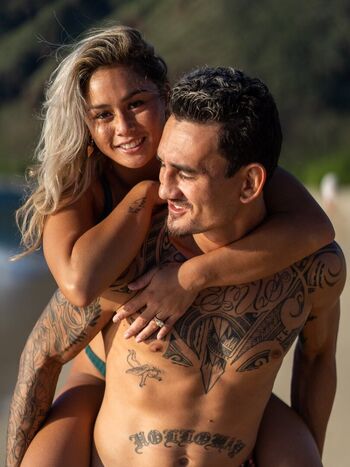 Full leaked Alessa quizon private onlyfans photo