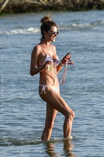 Full leaked Alessandra ambrosio private photo