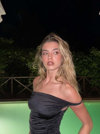 Full leaked Alessia lanza page private onlyfans photo