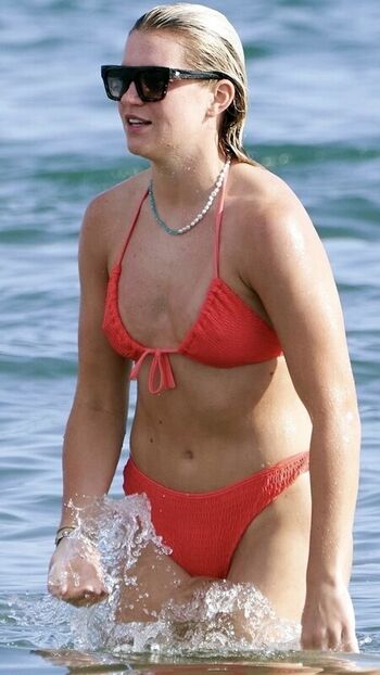 Full leaked Alessia russo private photo