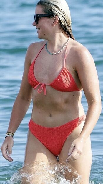 Full leaked Alessia russo private photo