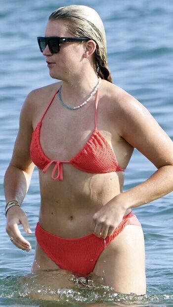 Full leaked Alessia russo private photo