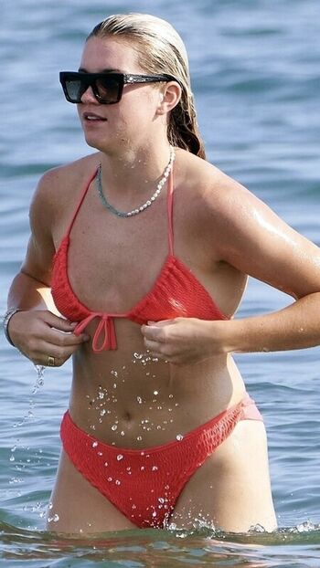 Full leaked Alessia russo private photo