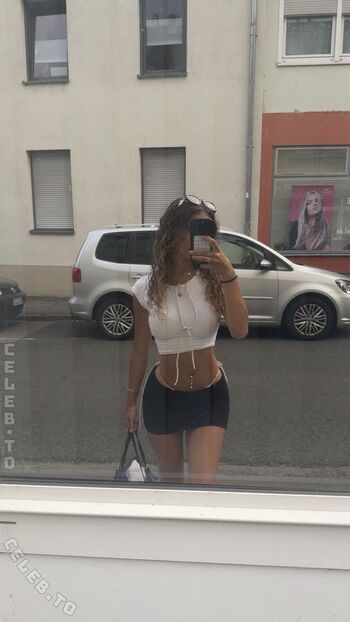 Full leaked Alessiasxr page private onlyfans photo