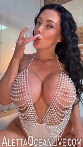 Full leaked Aletta ocean private photo