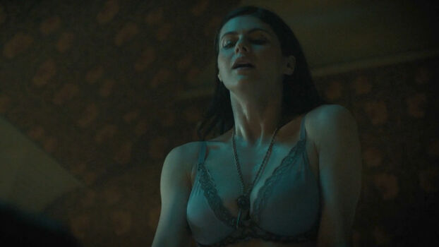 Full leaked Alex daddario private photo