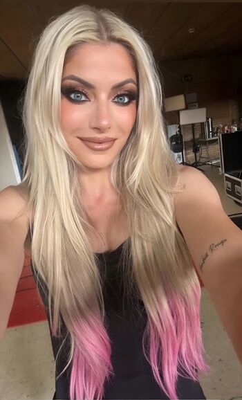 Full leaked Alexa bliss private photo