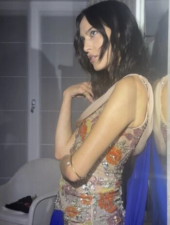 Full leaked Alexa chung page private onlyfans photo