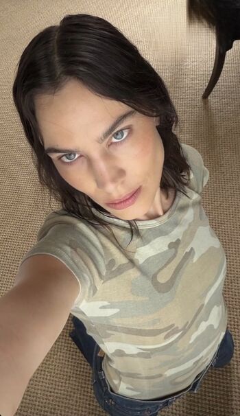 Full leaked Alexa chung private onlyfans photo