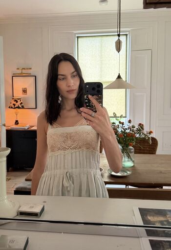 Full leaked Alexa chung page private photo