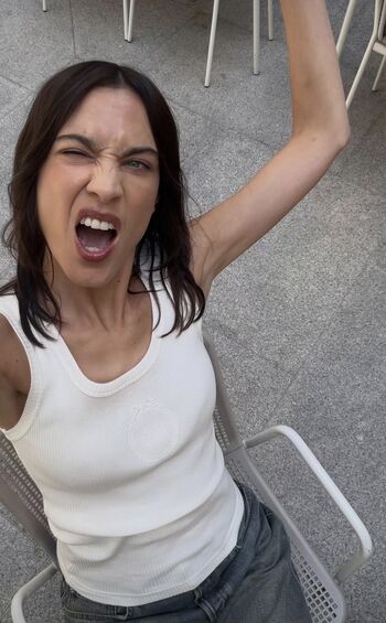 Full leaked Alexa chung private photo