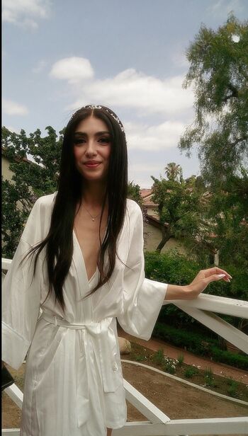 Full leaked Alexa mansour private photo