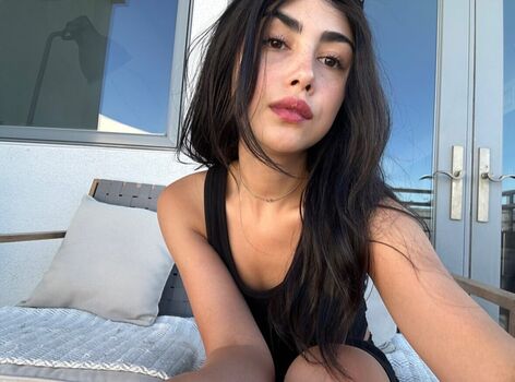 Full leaked Alexa mansour private photo