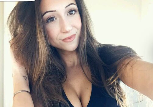 Full leaked Alexa matassa private onlyfans photo