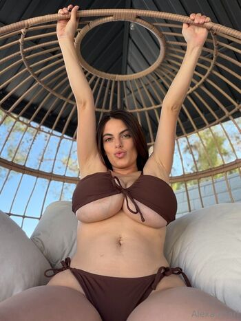 Full leaked Alexa pearl private photo
