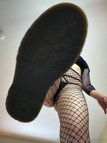 Full leaked Alexa pond page private onlyfans photo