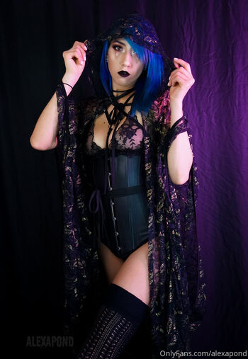 Full leaked Alexa pond page private onlyfans photo