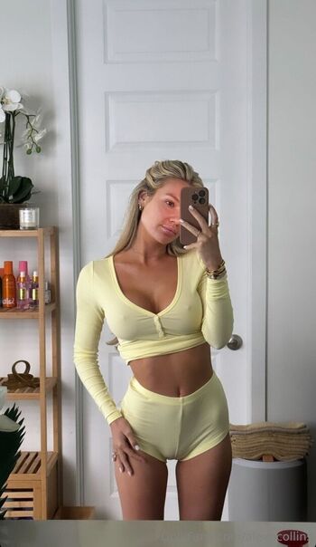 Full leaked Alexacollins  page private photo