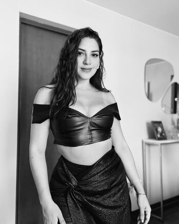 Full leaked Alexandra barturen bazan private photo