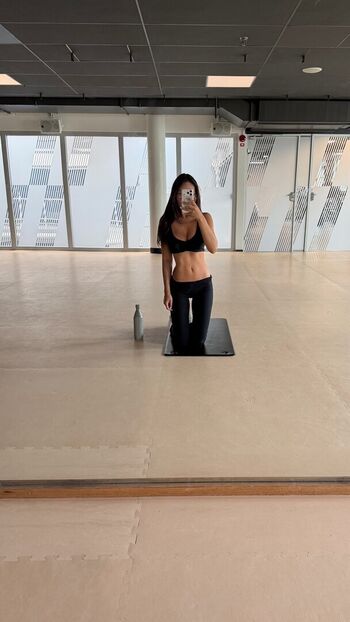Full leaked Alexandra carlsson page private photo