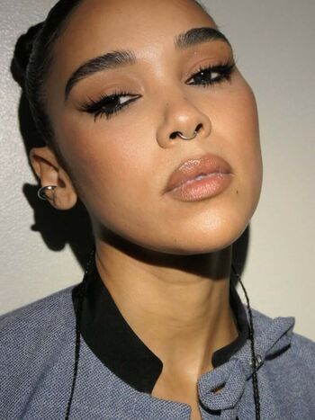 Alexandra Shipp