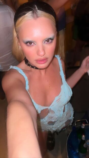 Full leaked Alexandra stan private photo