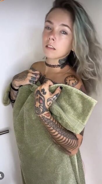 Full leaked Alexandrianfall private onlyfans photo