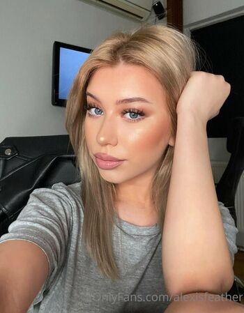 Full leaked Alexi feather private photo
