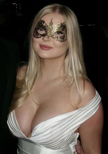 Full leaked Alexiabarwick private onlyfans photo