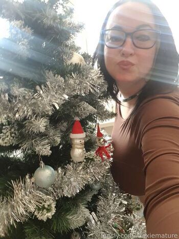 Full leaked Alexiemature private onlyfans photo