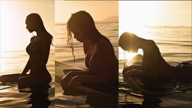 Full leaked Alexis ren  page private onlyfans photo