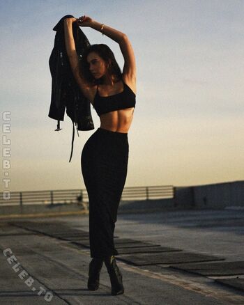 Full leaked Alexis ren private photo