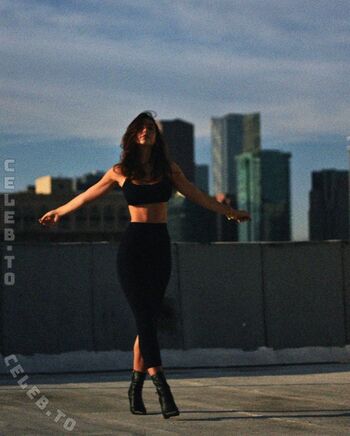 Full leaked Alexis ren private photo