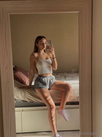 Full leaked Alexisgoldx private photo