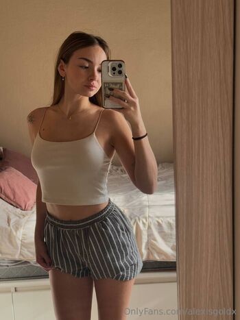 Full leaked Alexisgoldx private photo