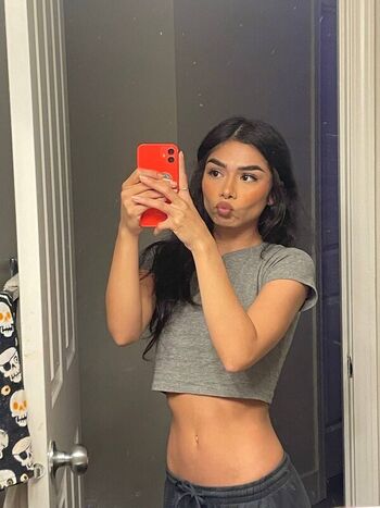 Full leaked Alexisluvsu private photo