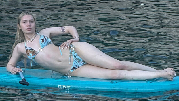 Full leaked Aleyna tilki private photo