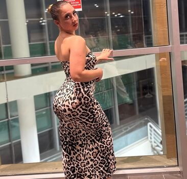 Full leaked Aleyynaa demiir private onlyfans photo