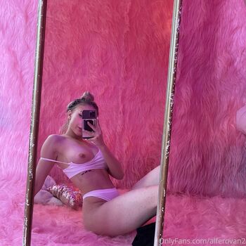 Full leaked Alferovan private onlyfans photo