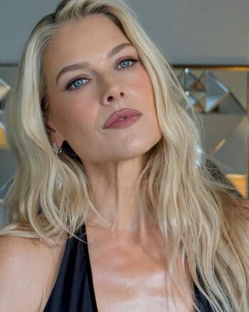 Full leaked Ali larter  page private onlyfans photo