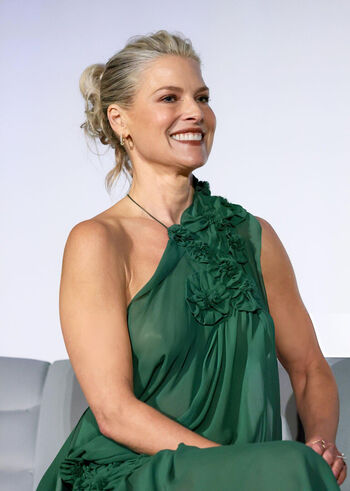 Full leaked Ali larter private photo