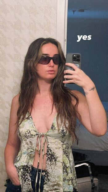 Full leaked Ali macofsky private photo